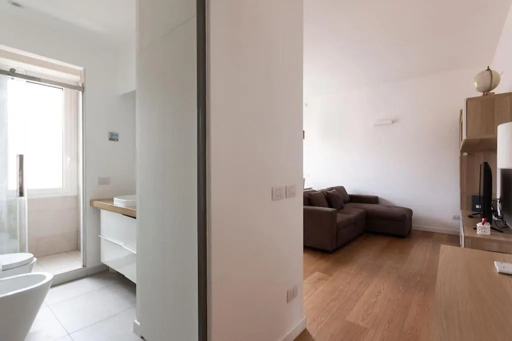 Apartment Youhosty - Ripamonti 194 Milan Italy